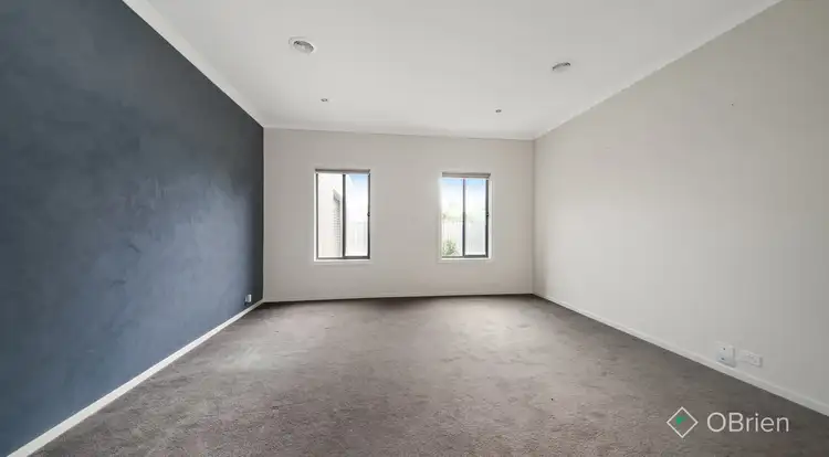 Fourth view of Homely house listing, 2 Briant Court, Narre Warren South VIC 3805