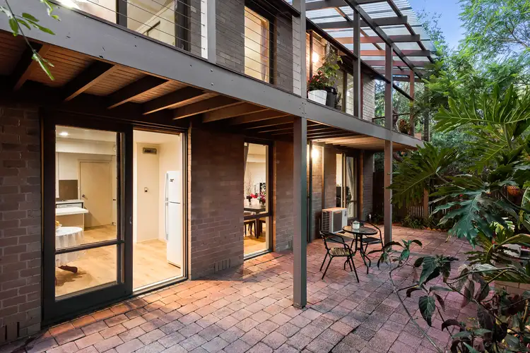 13/18 Peter Street, Doncaster East VIC 3109