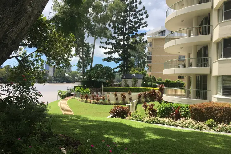 22/72 Macquarie Street, St Lucia QLD 4067