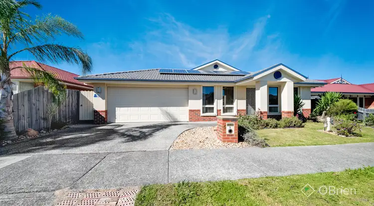 5 Rodlarni Crescent, Berwick VIC 3806
