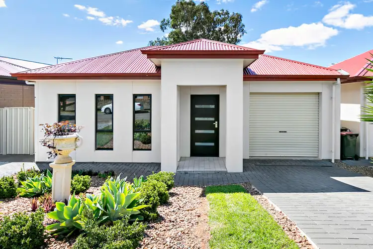 1A Felix Street, Dover Gardens SA 5048