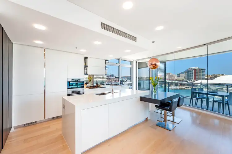 Third view of Homely apartment listing, 904/35 Shelley Street, Sydney NSW 2000