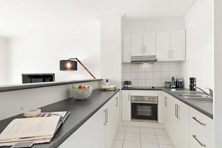Fourth view of Homely apartment listing, 33/29 Bendall Street, Kensington VIC 3031
