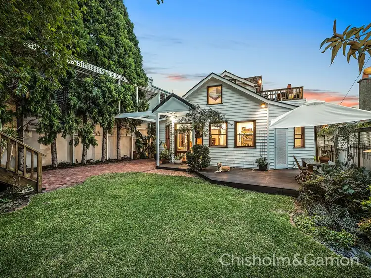 52 Ormond Road, Elwood VIC 3184
