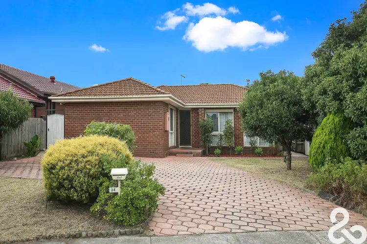 34 Kingston Town Crescent, Mill Park VIC 3082