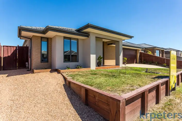 7 Jazz Court, Pakenham VIC 3810
