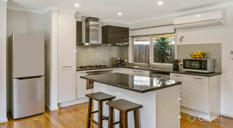 31 Sandfield Drive, Carrum Downs VIC 3201