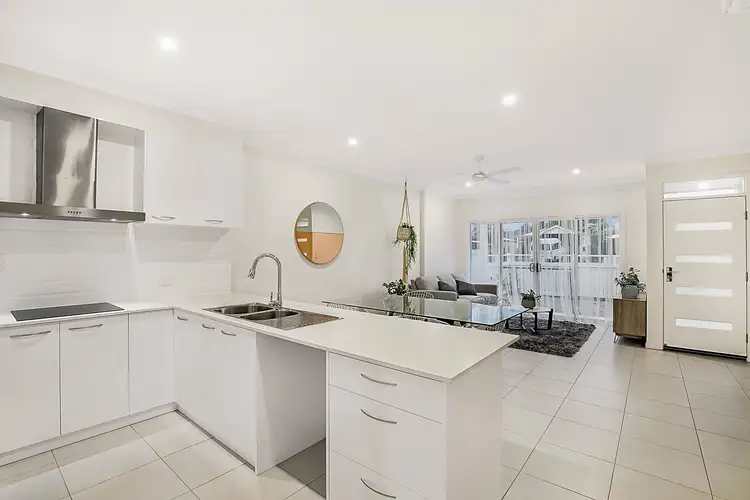 Sixth view of Homely unit listing, 1/11 Roberts Street, South Toowoomba QLD 4350