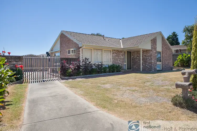 56 Crossdale Rise, Endeavour Hills VIC 3802