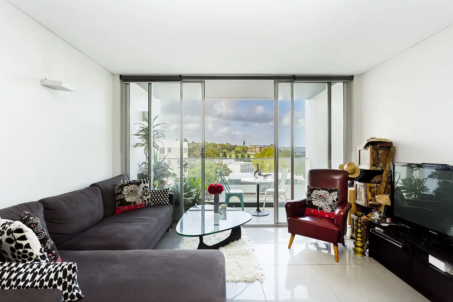 Main view of Homely apartment listing, Level 5/19/60-70 William Street, Woolloomooloo NSW 2011