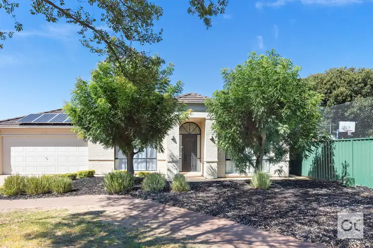 25 Hilltop Drive, Oakden SA 5086