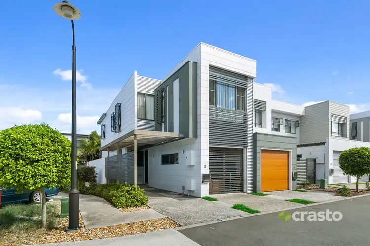 2/2 The Garden Way, Robina QLD 4226