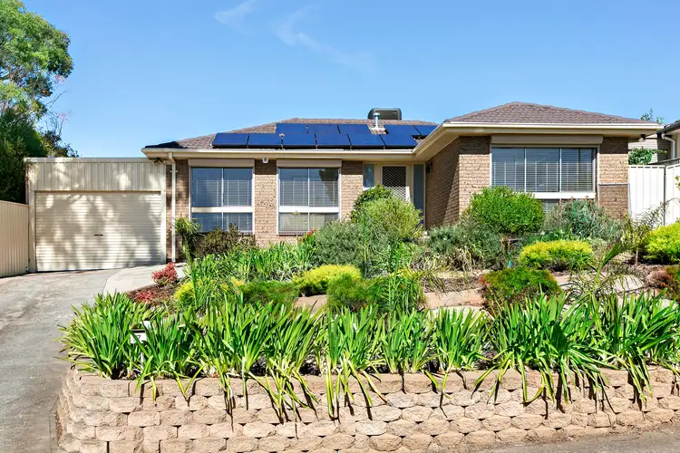 7 Whiteley Drive, Trott Park SA 5158