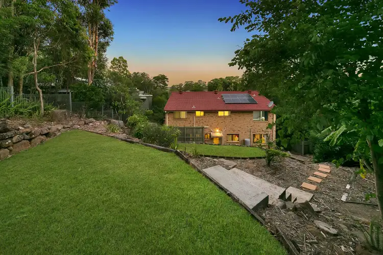 2 Teenan Street, Ferny Hills QLD 4055