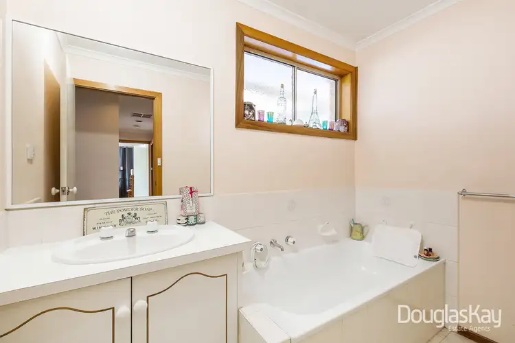 Fifth view of Homely unit listing, 3/8 Somerset Drive, Sunshine North VIC 3020