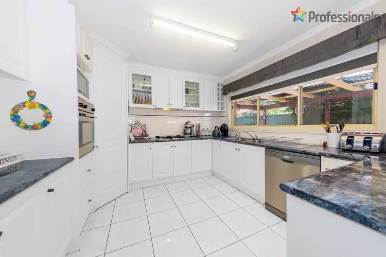 Fourth view of Homely house listing, 6 Sidney Place, Caroline Springs VIC 3023