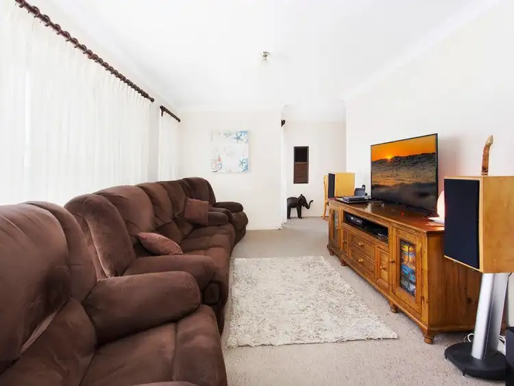 Fifth view of Homely house listing, 15 Brigadoon Circuit, Oak Flats NSW 2529