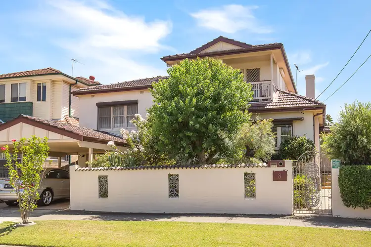 8 David Street, Earlwood NSW 2206
