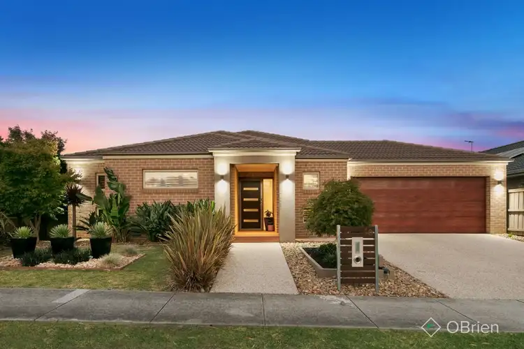 13 Oldis Court, Berwick VIC 3806