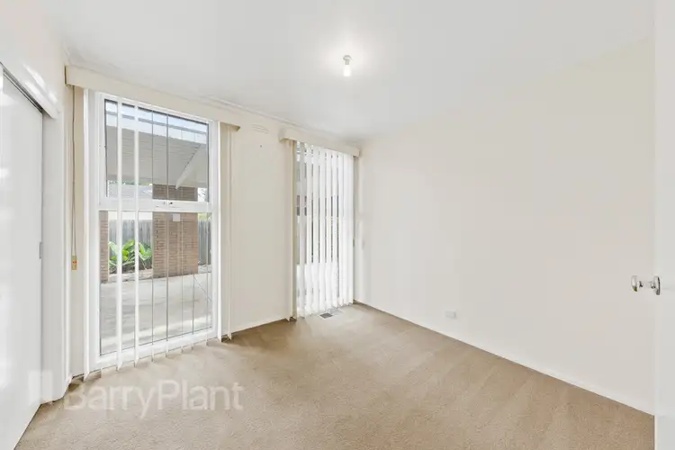 Fifth view of Homely house listing, 27 Chelmsford Crescent, St Albans VIC 3021