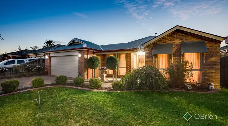 42 Don Collins Way, Berwick VIC 3806