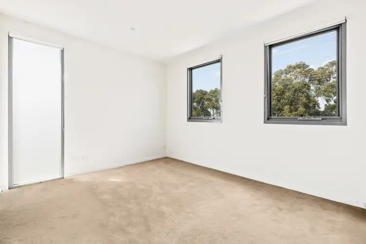 Third view of Homely apartment listing, 6,107,203/927-929 Doncaster Road, Doncaster VIC 3108