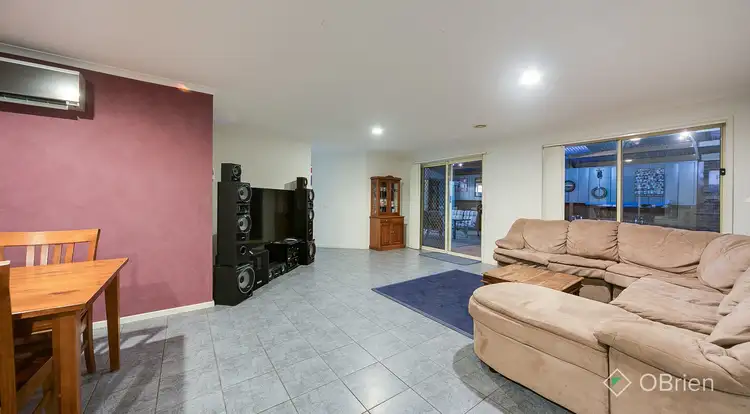 Sixth view of Homely house listing, 21 Breamlea Way, Cranbourne West VIC 3977