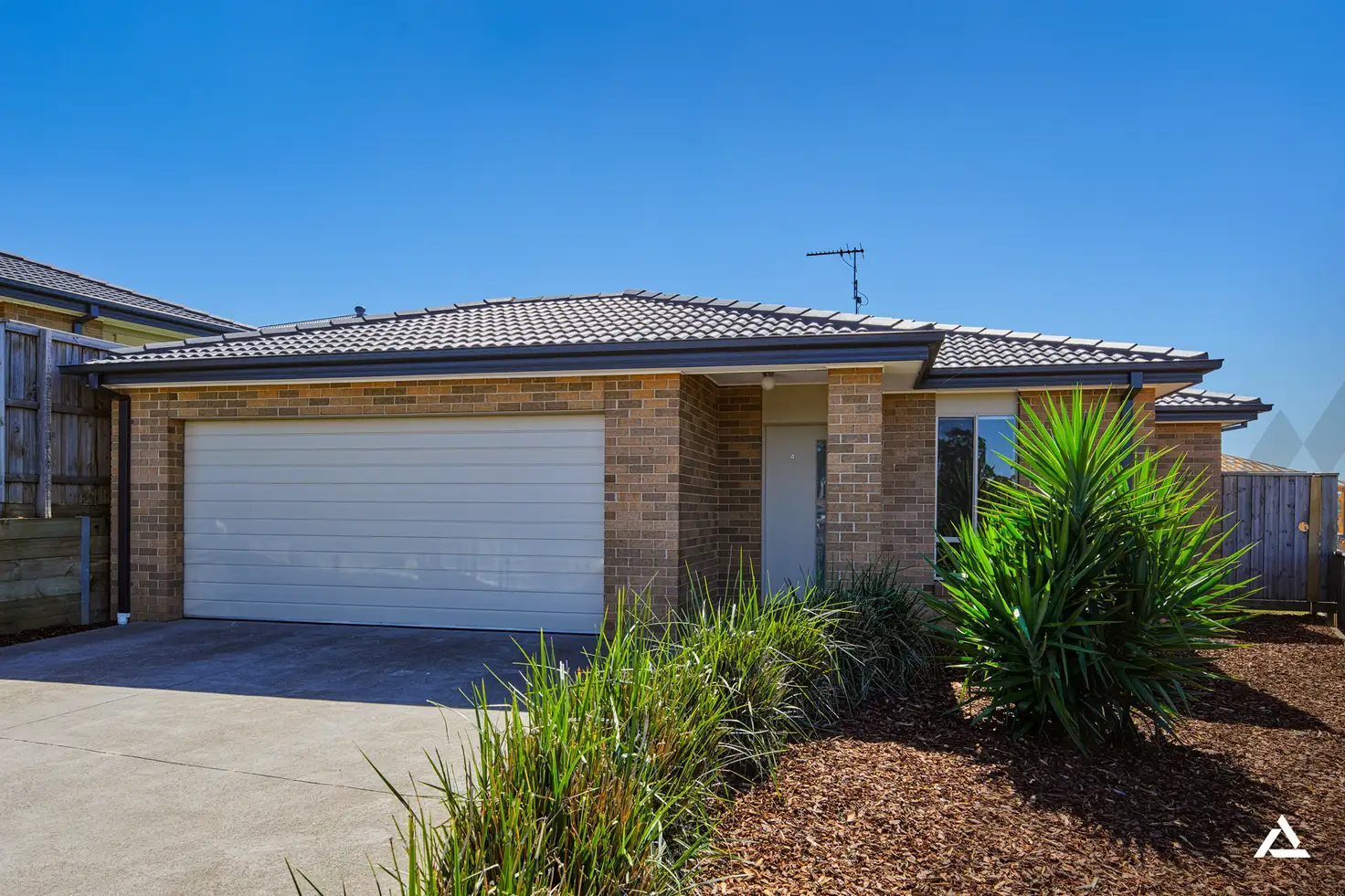 Main view of Homely house listing, 4/25 Monica Drive, Drouin VIC 3818
