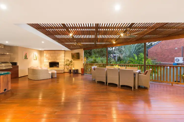 8 Stonebridge Place, Gymea Bay NSW 2227