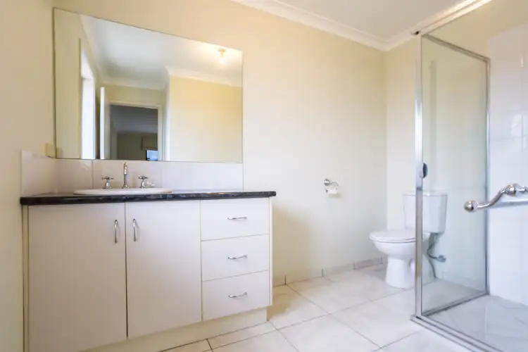 Seventh view of Homely house listing, 3 Amy Place, Echuca VIC 3564