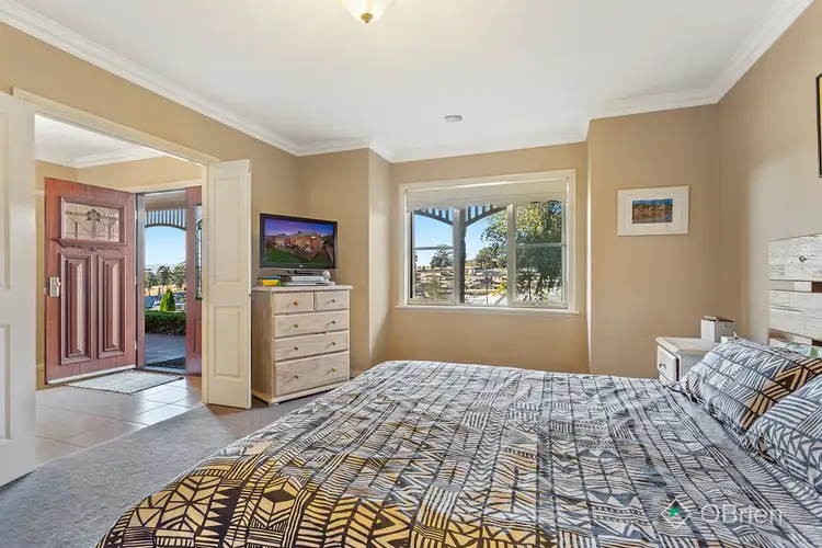 Sixth view of Homely house listing, 10 Crystal Court, Drouin VIC 3818