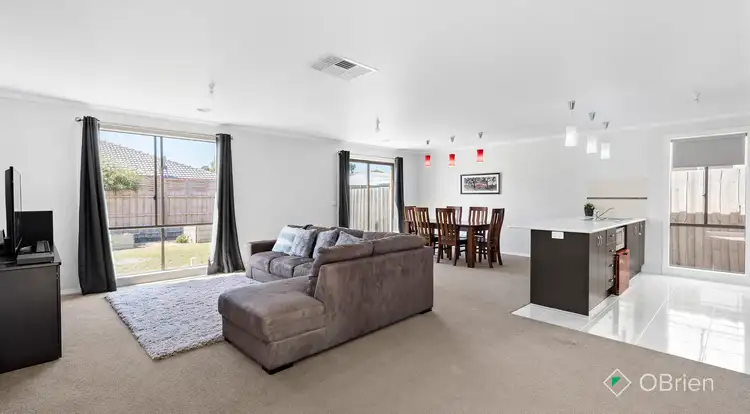 Second view of Homely house listing, 2 St. Anthony Court, Carrum Downs VIC 3201