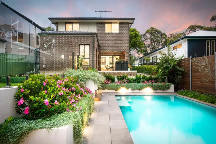 42 Glencoe Street, Sutherland NSW 2232