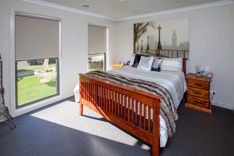 Sixth view of Homely house listing, 11 Georgina Street, Wodonga VIC 3690