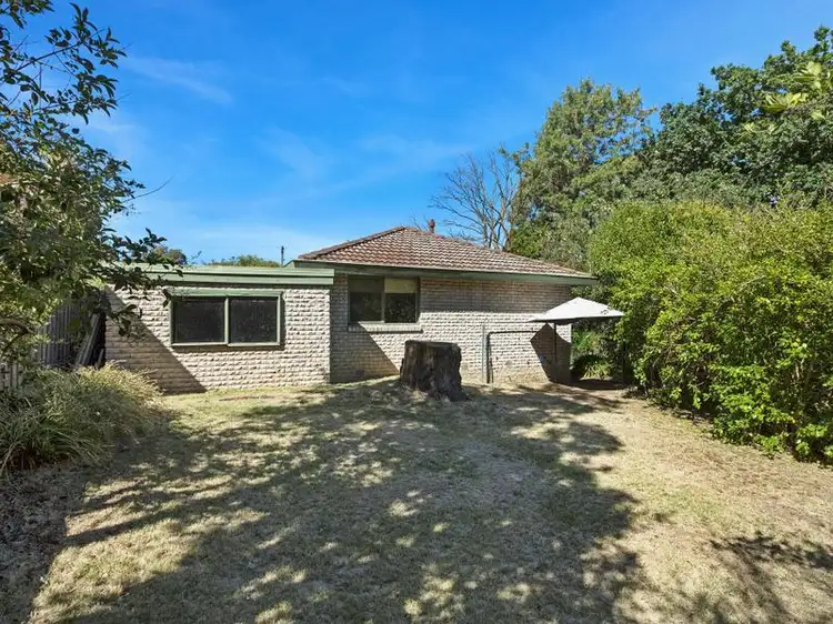 Sixth view of Homely house listing, 11 Oakern Street, Mount Waverley VIC 3149