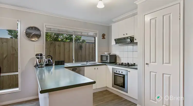 Fifth view of Homely house listing, 10 Charlotte Place, Cranbourne West VIC 3977