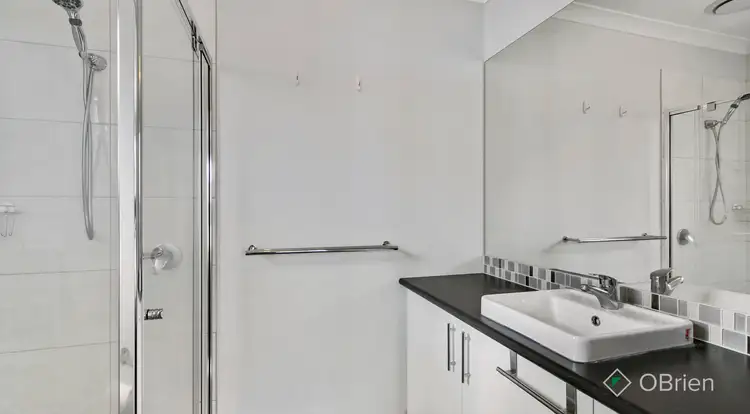 Fourth view of Homely house listing, 3 Steinbeck Lane, Narre Warren VIC 3805