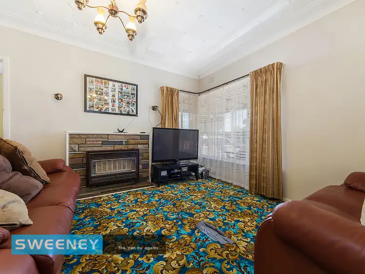 Second view of Homely house listing, 3 Avondale Avenue, St Albans VIC 3021