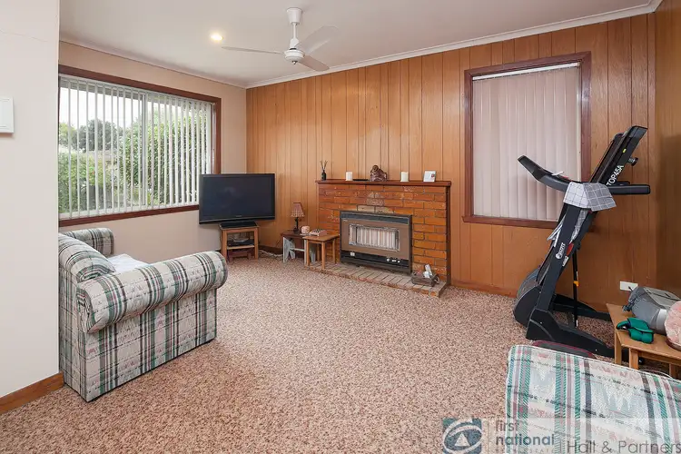 Second view of Homely house listing, 5 Pyrus Court, Doveton VIC 3177