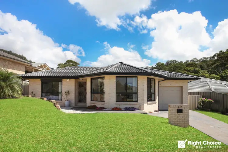 22 MacAlister Terrace, Albion Park NSW 2527