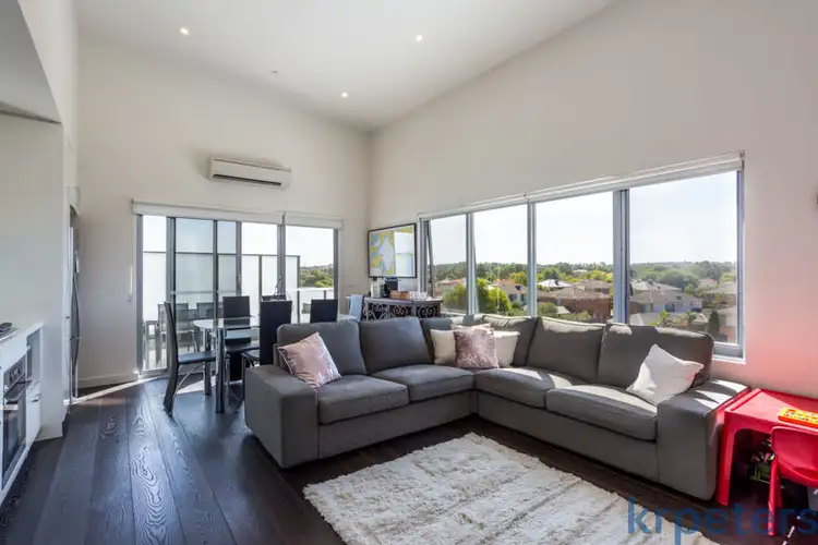 305/436 Stud Road, Wantirna South VIC 3152