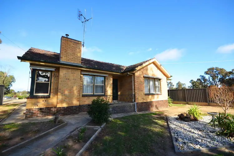31 Moon Street, Eaglehawk VIC 3556