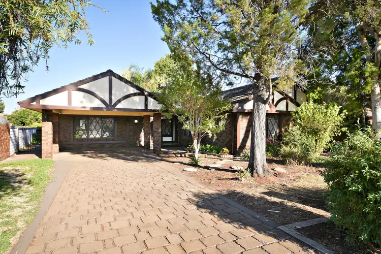 12 Osborne Place, Dubbo NSW 2830
