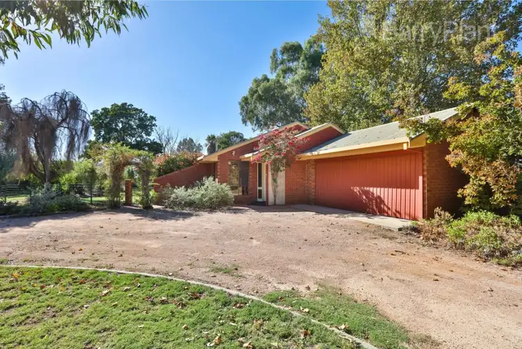 67 Ginquam Avenue, Nichols Point VIC 3501