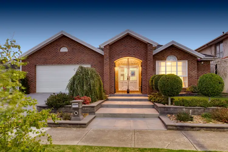 Main view of Homely house listing, 5 Strzelecki Court, Taylors Lakes VIC 3038