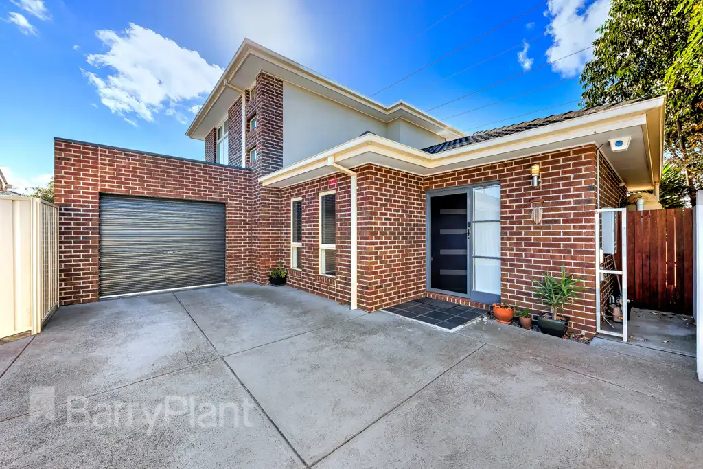 Main view of Homely unit listing, 2/120 Oleander Drive, St Albans VIC 3021