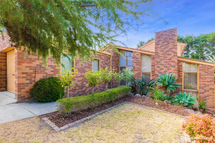 26 Ashton Rise, Doncaster East VIC 3109