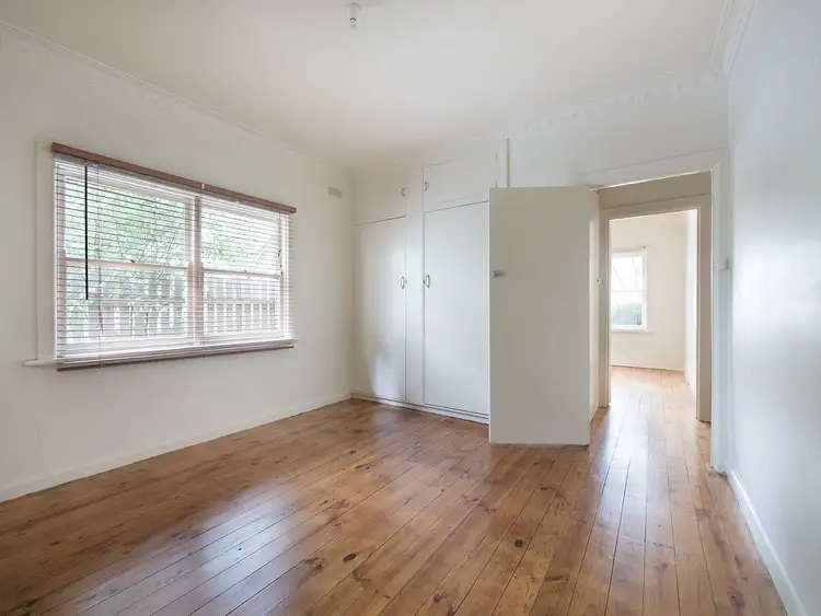 Sixth view of Homely house listing, 5 Maldon Road, Castlemaine VIC 3450