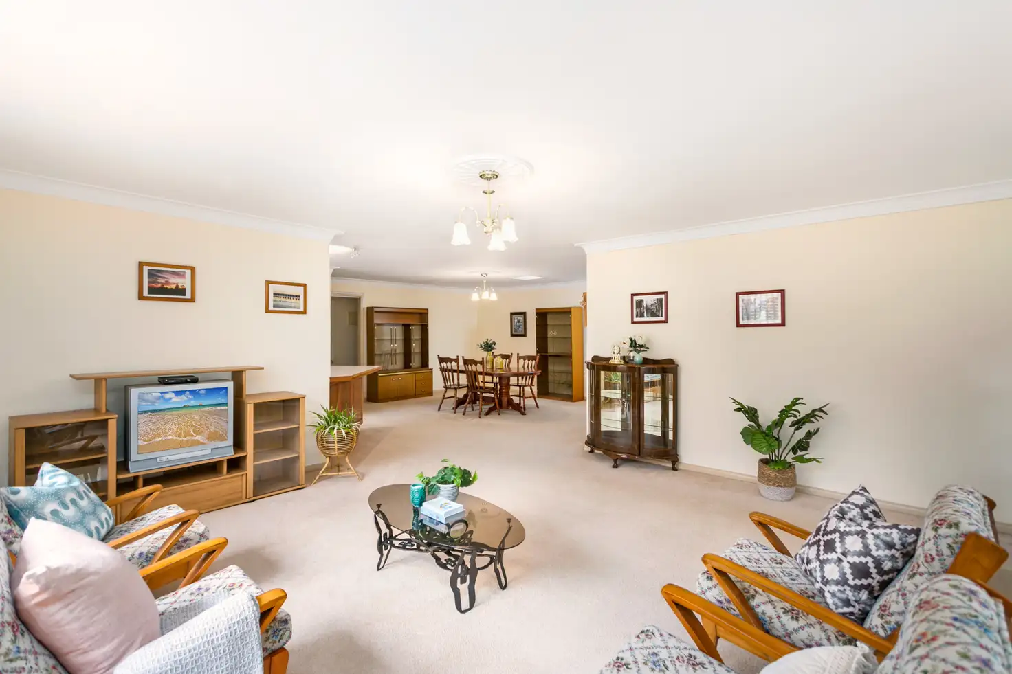 Main view of Homely semi-detached listing, 1/17 Bertram Close, Tarrawanna NSW 2518