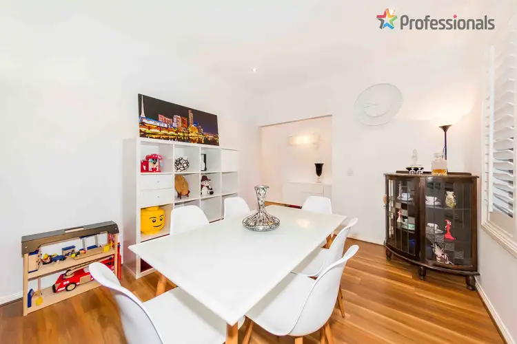 Fifth view of Homely house listing, 25 The Entrance, Caroline Springs VIC 3023